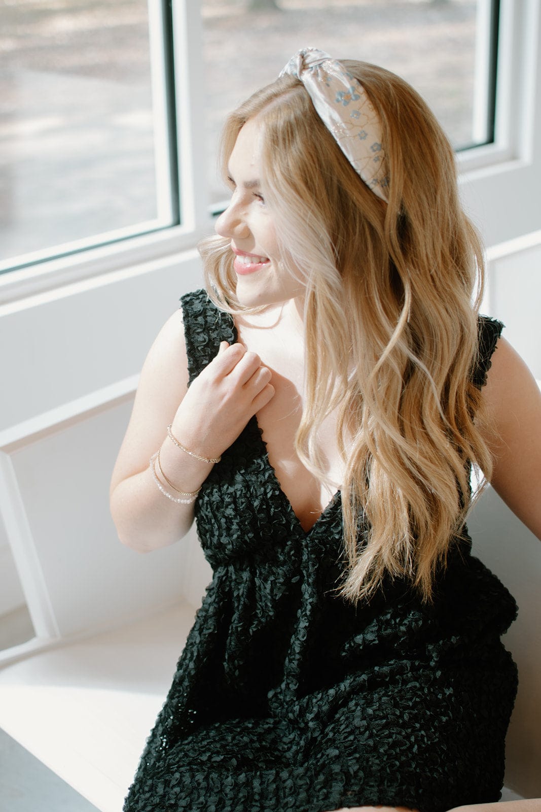 Black Textured Sleeveless Mini Dress - Image 2